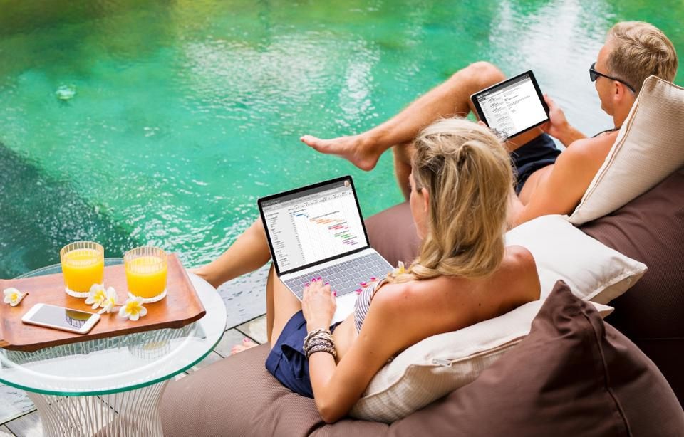 USING REVIEWS TO THRIVE YOUR BUSINESS
